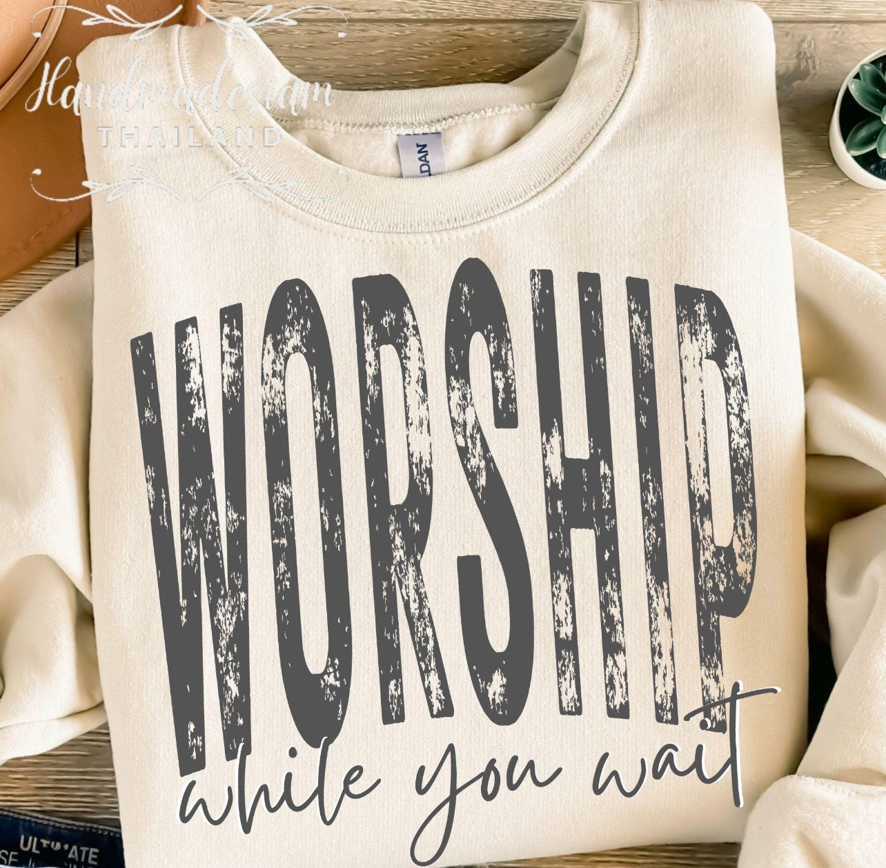 Worship While You Wait